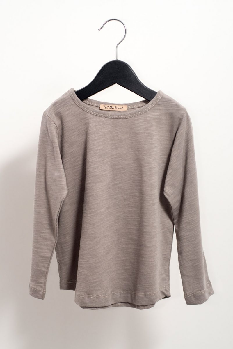 The Curved Longsleeve T-Shirt